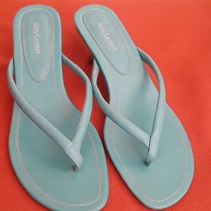 Ladies sandals